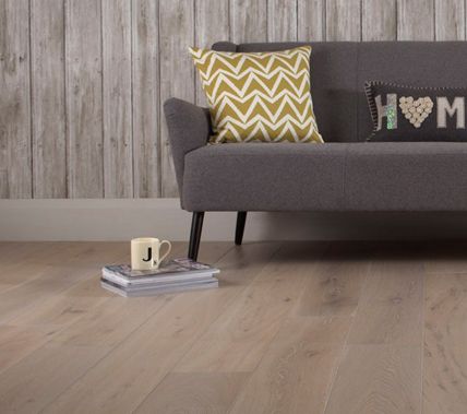  Ted Todd Wooden floor: Alessi Plank: Strada 89.78/ m2